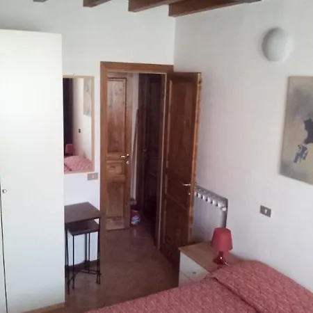 Via Toscana House * Parma