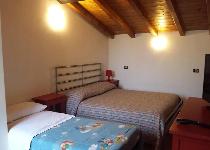 Via Toscana House * بارما