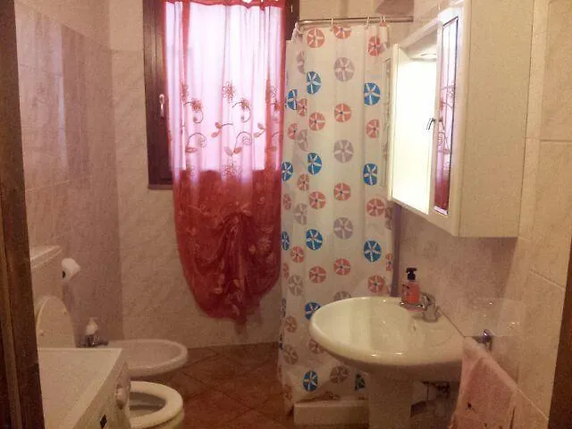 Via Toscana House شقة